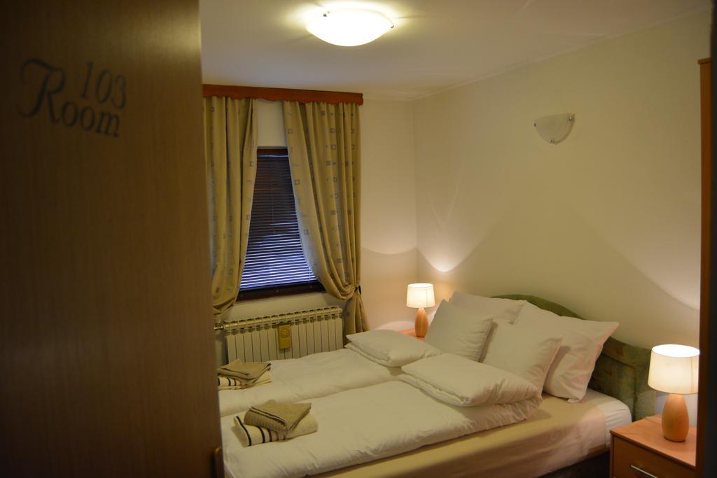 Hostel Denal Sarajevo Room photo