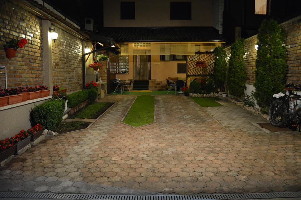 Hostel Denal Sarajevo Exterior photo
