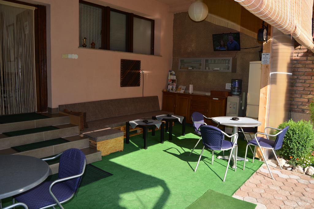Hostel Denal Sarajevo Exterior photo